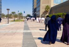 المرافقين