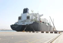 445 مليون