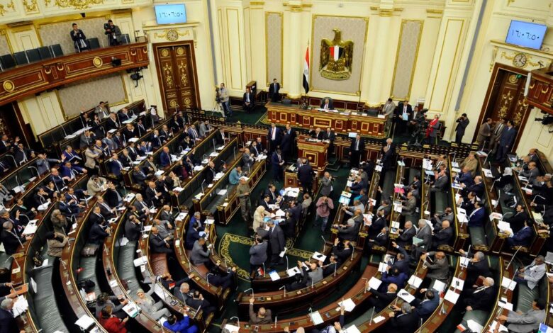 تمرير تعديل بقانون الإجراءات الجنائية يسمح بالتحقيق بدون دفاع يثير الجدل