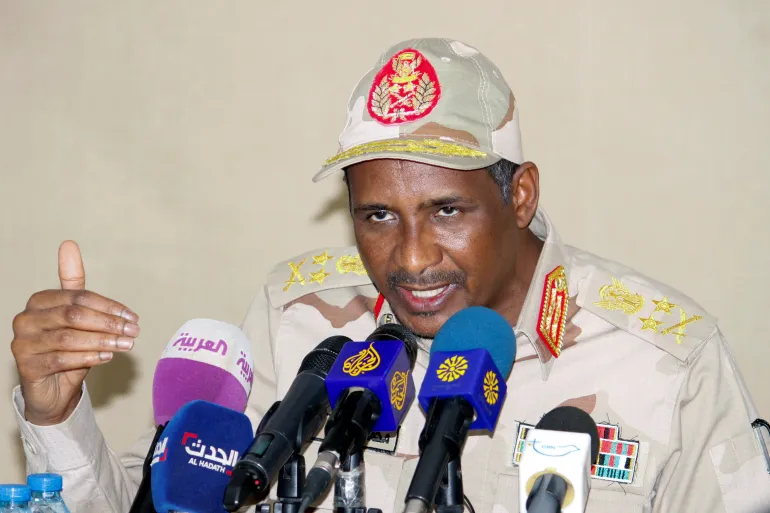 دولة مجاورة