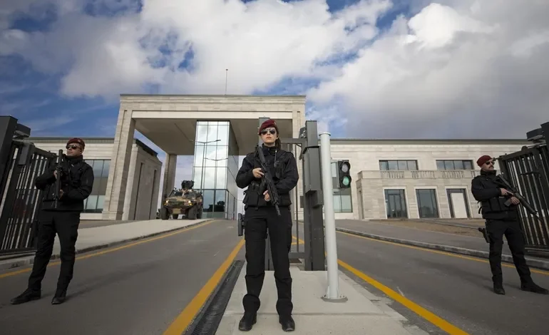 لصالح الإمارات