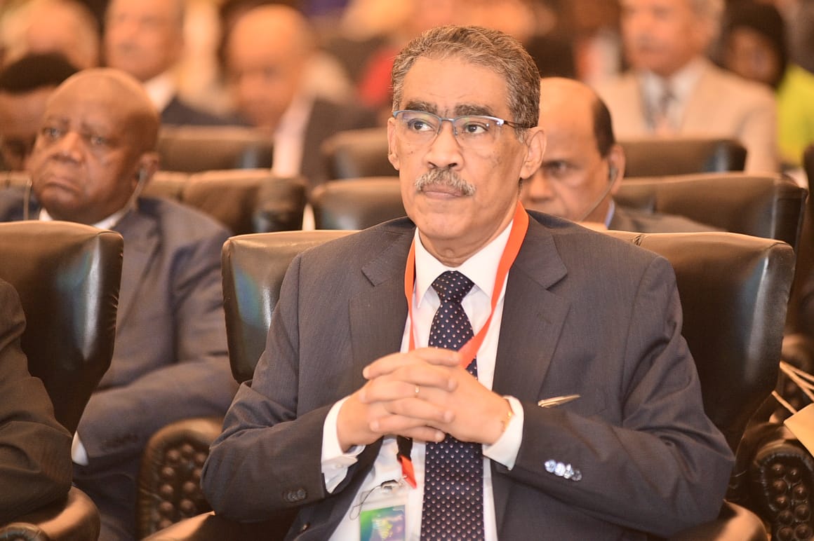 تجاري