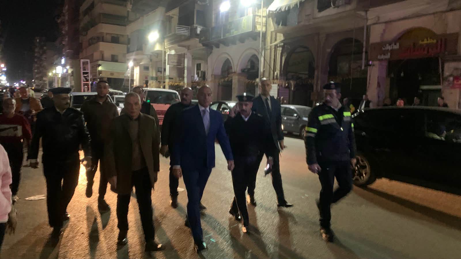 مساءً